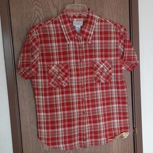 Juniors button up tee